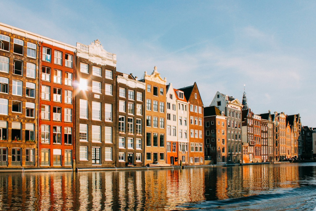 Cities Near Amsterdam Internship