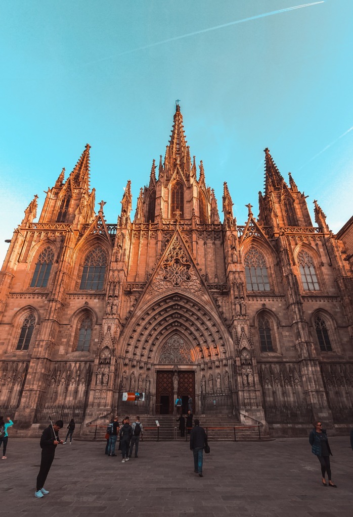 The 5 Best Neighbourhoods To Visit In Barcelona AE Internships